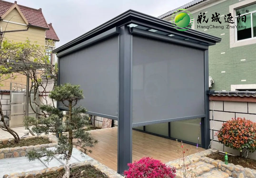 航城遮阳防风卷帘户外凉亭案例图